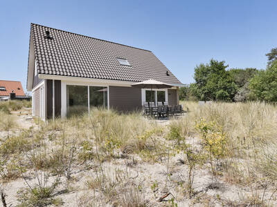 10-persoons villa - Grasduin
