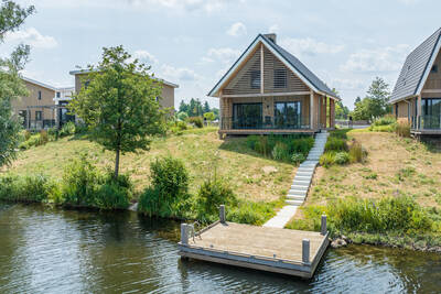 8-persoons watervilla