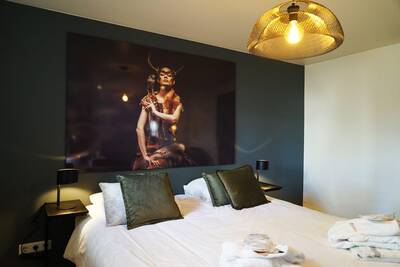 Comfort Room 2