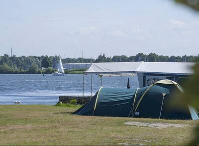 RCN Zeewolde | Comfort Buitendijkse kampeerplaats