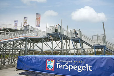 TubbyJump TerSpegelt.jpg