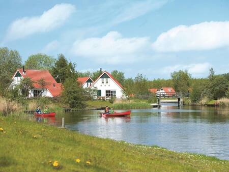 Vakantiepark Landal Natuurdorp Suyderoogh is een waterrijk vakantiepark