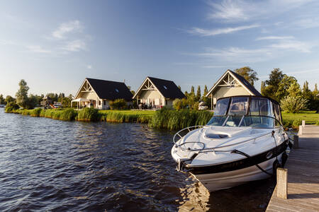 Vakantiehuis met aanlegsteiger op vakantiepark RCN de Potten