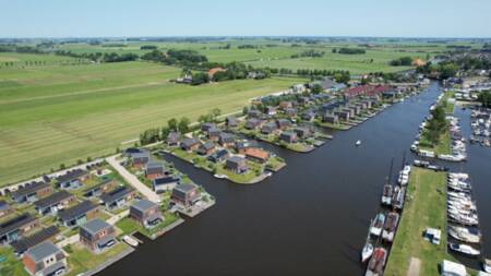 Luchtfoto van vakantiepark Recreatiepark Tusken de Marren